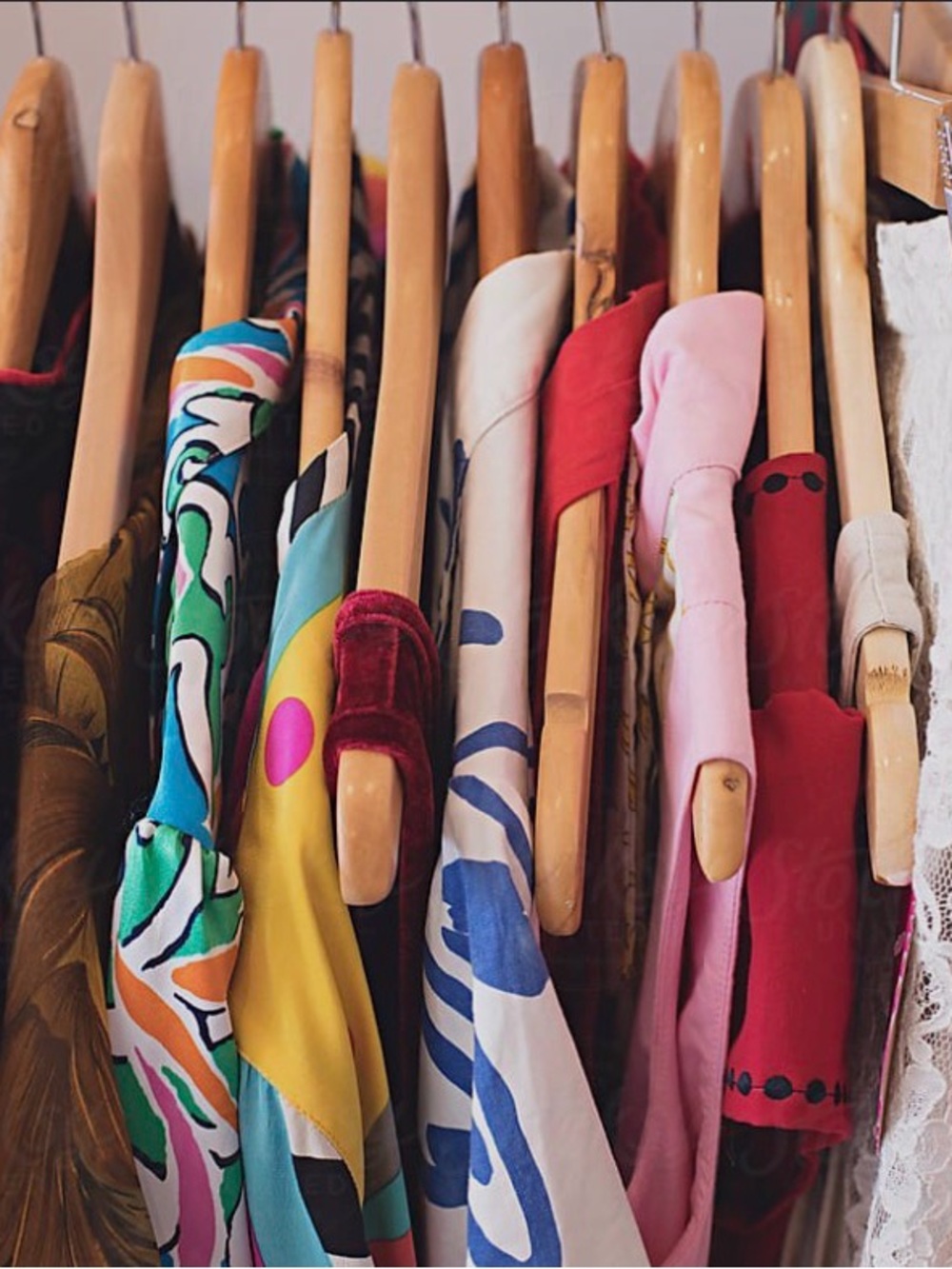 Joan’s $3 Vintage As-Is